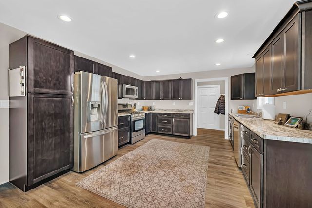 3610 Plaza Drive, Morris, IL 60450
