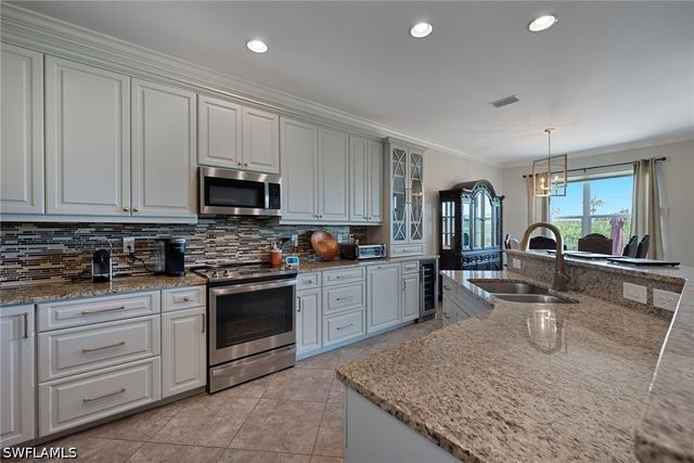 8681 Banyan Bay BLVD, Fort Myers, FL 33908