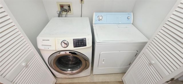 7960 SOFT PINE CIRCLE, Orlando, FL 32825