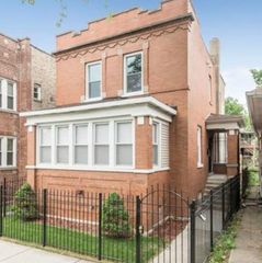 6553 S Eberhart Avenue, Chicago, IL 60637