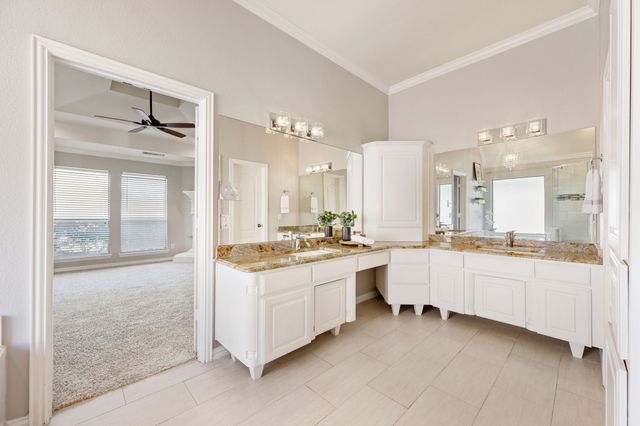 7805 Shady Oaks Drive, North Richland Hills, TX 76182