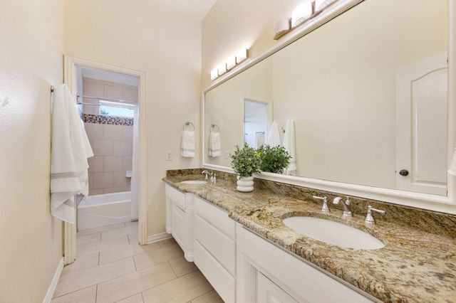 7805 Shady Oaks Drive, North Richland Hills, TX 76182