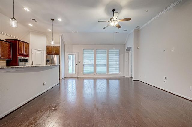 1611 Ralston Branch Way, Sugar Land, TX 77479