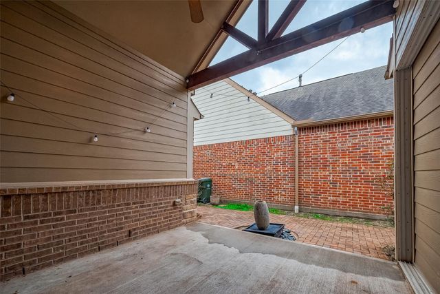 1611 Ralston Branch Way, Sugar Land, TX 77479