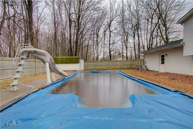 6443 Chase Drive, Mentor, OH 44060