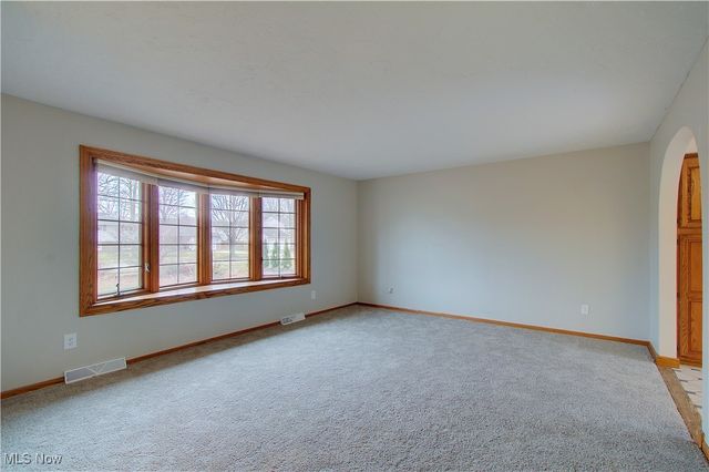 6443 Chase Drive, Mentor, OH 44060