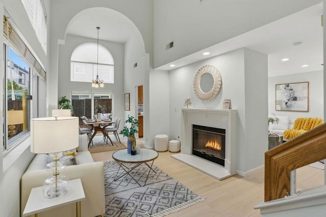 294 Woodruff Way, Milpitas, CA 95035