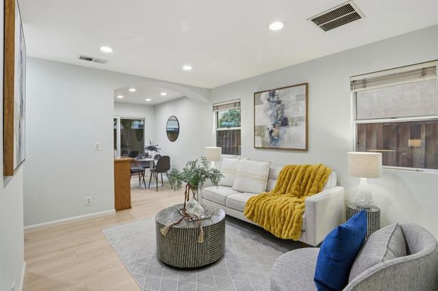 294 Woodruff Way, Milpitas, CA 95035