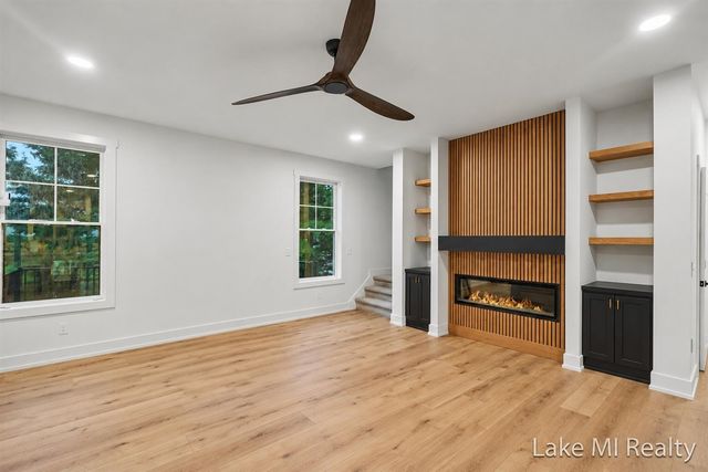 5655 Courtney Lynn Court, Wyoming, MI 49418