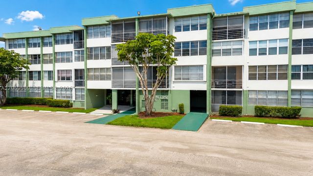2771 Taft St 407, Hollywood, FL 33020
