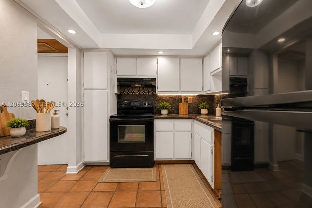2771 Taft St 407, Hollywood, FL 33020