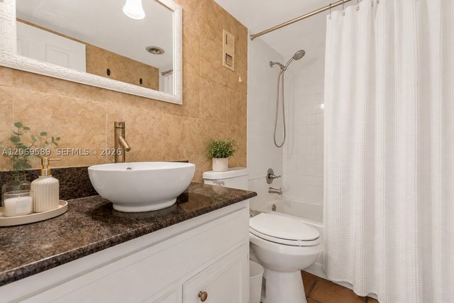 2771 Taft St 407, Hollywood, FL 33020