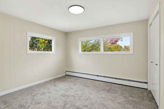 117 Middle St, Springfield, MA 01104