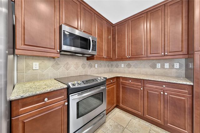630 VASSAR STREET 2210, Orlando, FL 32804