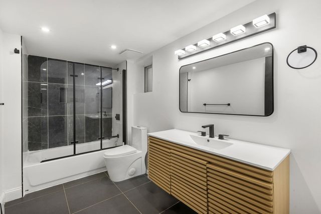 50 STEGMAN ST, Jc, Greenville, NJ 07305