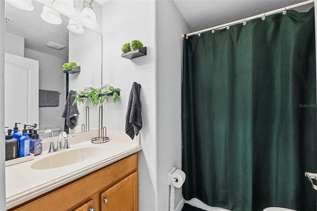 10019 NEWMINSTER LOOP, Ruskin, FL 33573