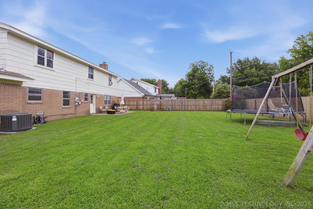 1832 E 58th Street, Tulsa, OK 74105