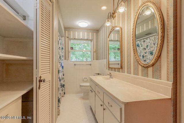 5418 TEAKWOOD Lane, Jacksonville, FL 32244