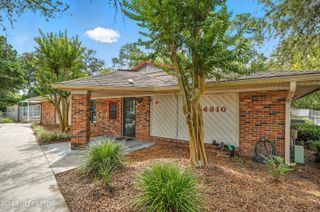 4310 BARKOSKIE Road, Jacksonville, FL 32258