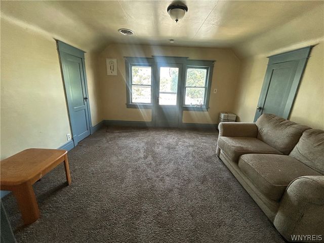 142 Roesch Avenue, Buffalo, NY 14207
