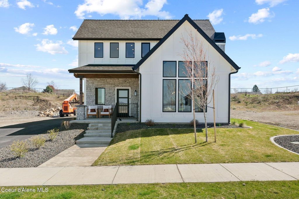 3494 Blaze Lp, Post Falls, ID 83854