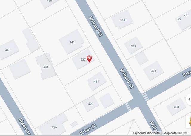 437 Willard Street, Berlin, NH 03570