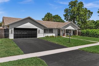 101 El Dorado Pkwy, Plantation, FL 33317