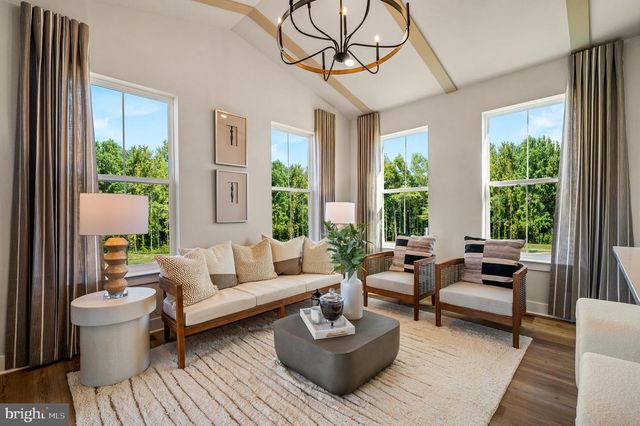 102 STEINER WAY, Perkiomenville, PA 18074