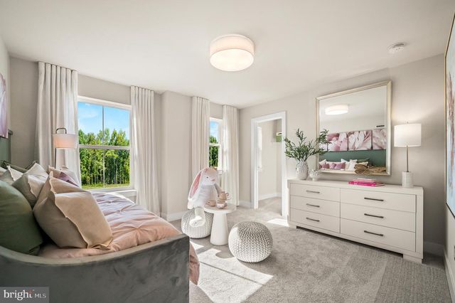 102 STEINER WAY, Perkiomenville, PA 18074