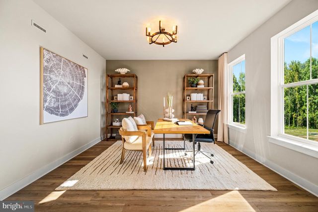 102 STEINER WAY, Perkiomenville, PA 18074