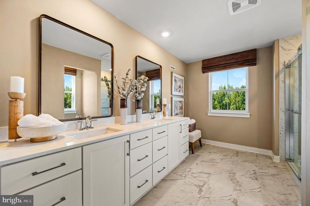 102 STEINER WAY, Perkiomenville, PA 18074