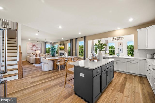 102 STEINER WAY, Perkiomenville, PA 18074