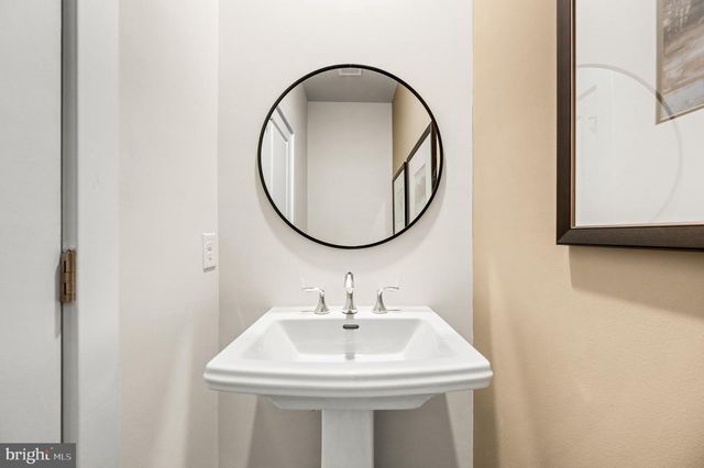 102 STEINER WAY, Perkiomenville, PA 18074