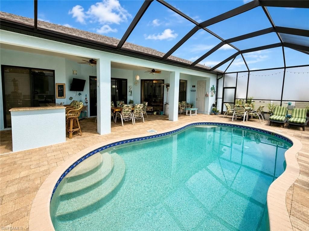 Image 17 of property listing at 2123 NW 41st PL, Cape Coral, FL 33993