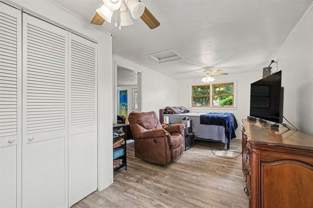 430 11th Avenue, Three Rivers, MI 49093