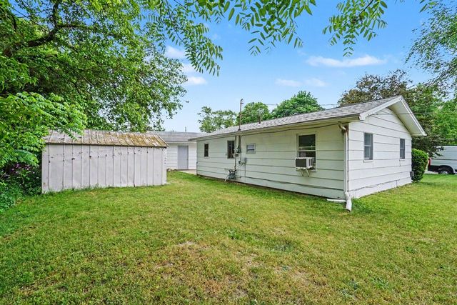 430 11th Avenue, Three Rivers, MI 49093