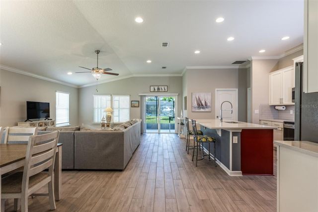 146 S HUMMINGBIRD PLACE, Palm Coast, FL 32164