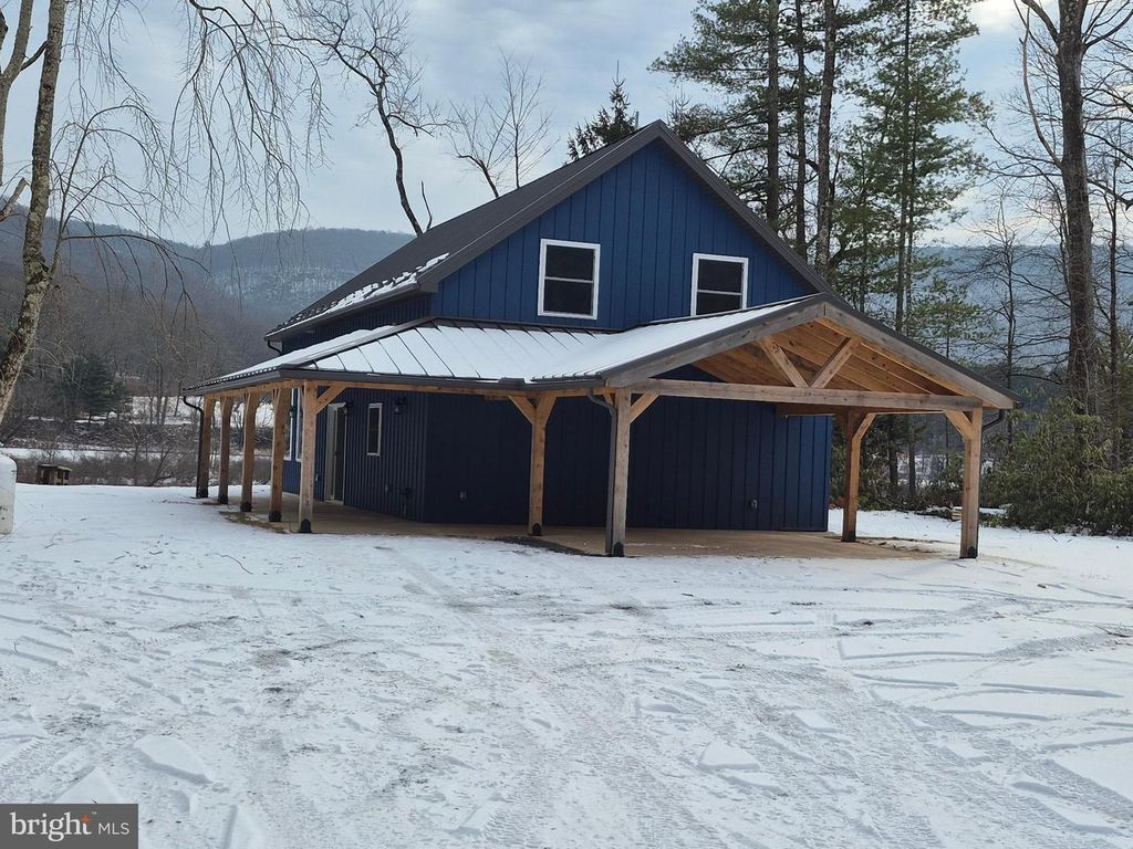 7144 RENOVO ROAD, Mill Hall, PA 17751