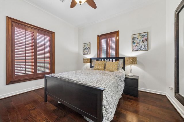 8448 Westview Drive, Houston, TX 77055
