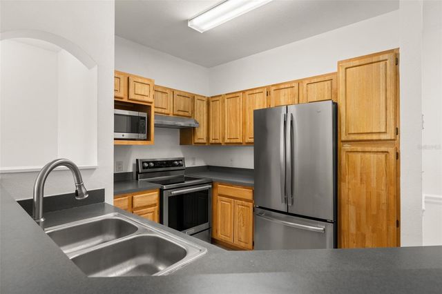 3315 PARKCHESTER SQUARE BOULEVARD 304, Orlando, FL 32835