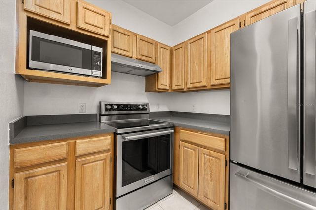 3315 PARKCHESTER SQUARE BOULEVARD 304, Orlando, FL 32835