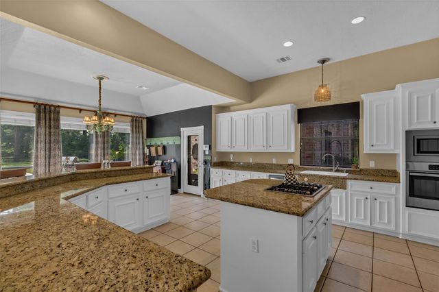 1019 Towering Oaks Street Street, Magnolia, TX 77355