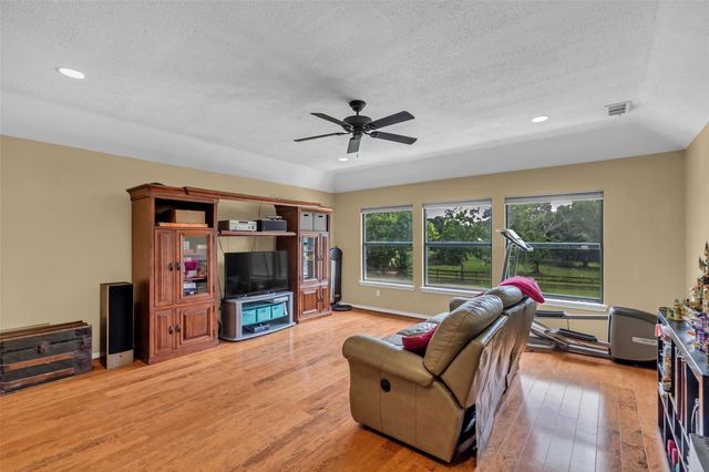 1019 Towering Oaks Street Street, Magnolia, TX 77355