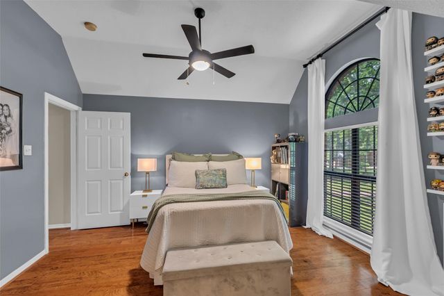 1019 Towering Oaks Street Street, Magnolia, TX 77355