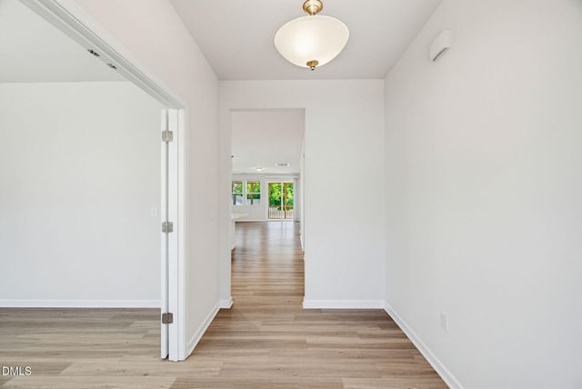 808 Briar Gate Drive, Holly Springs, NC 27540