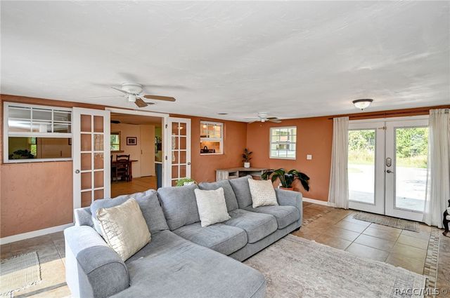 9705 W Pimpernel Lane, Crystal River, FL 34429