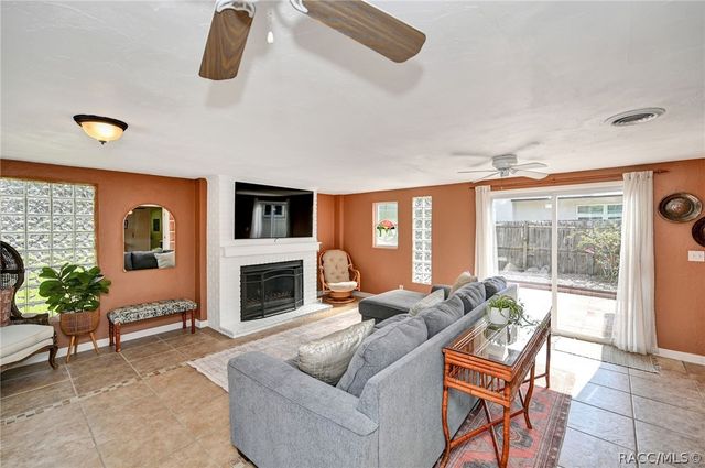 9705 W Pimpernel Lane, Crystal River, FL 34429