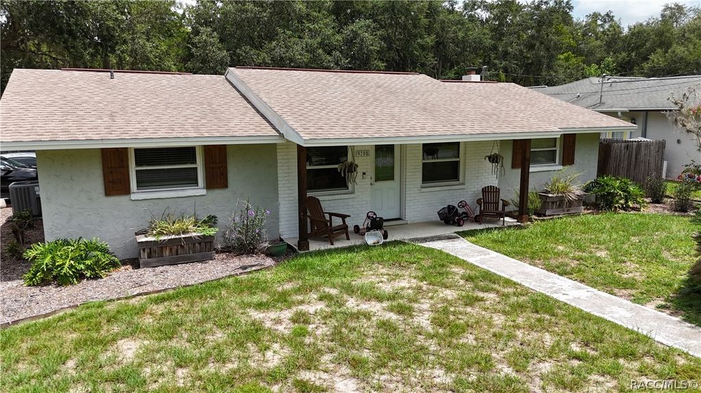 9705 W Pimpernel Lane, Crystal River, FL 34429