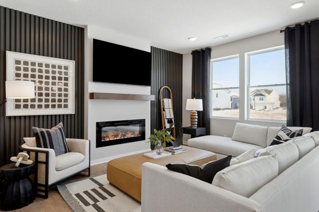 12604 Erskin Street NE, Blaine, MN 55449