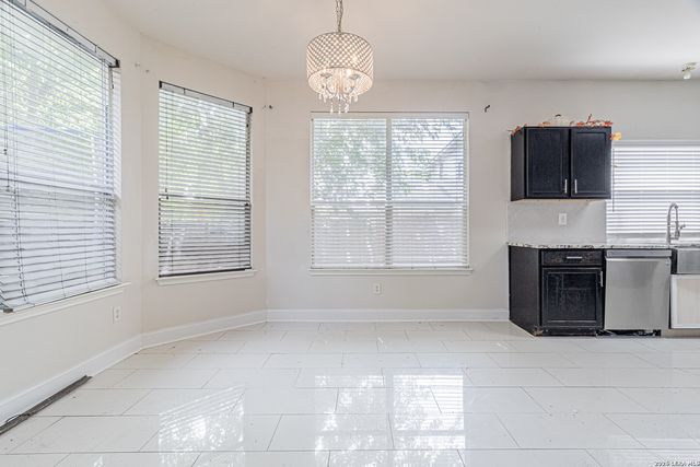 157 NIEMIETZ CV, Cibolo, TX 78108